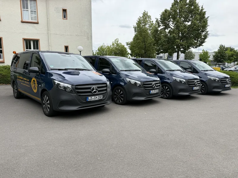Vollelektrischer Mercedes eVito für den Schülerverkehr in Landau